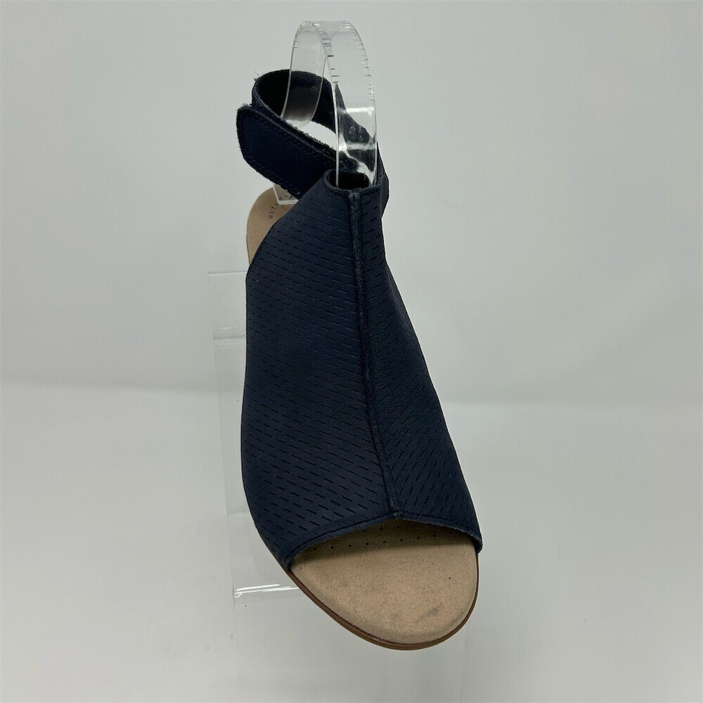 Clarks Valarie James Blue Slingback Ankle Strap Sandals Size 8.5 Wide Block Heel - Picture 2 of 12